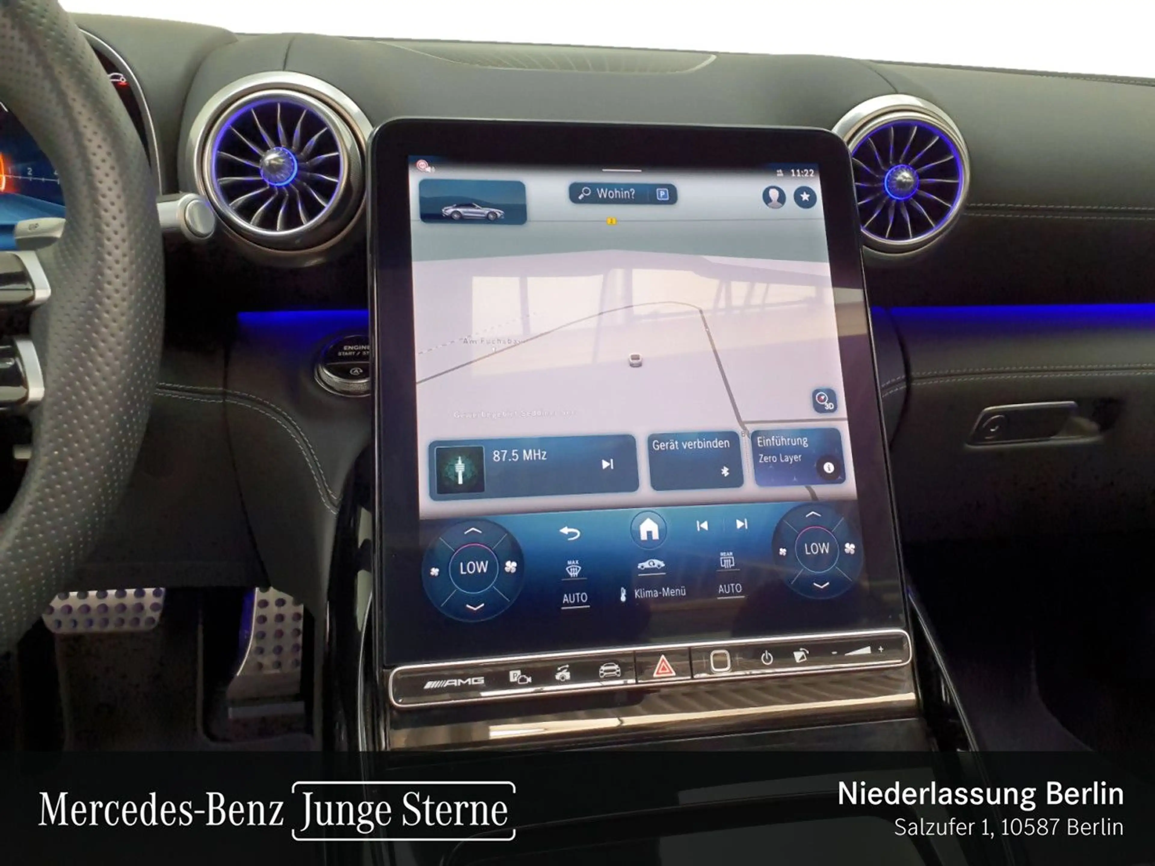Mercedes-Benz SL 63 AMG Cab. 4M WideScreen Burmester Distr+ HUD — photo 12