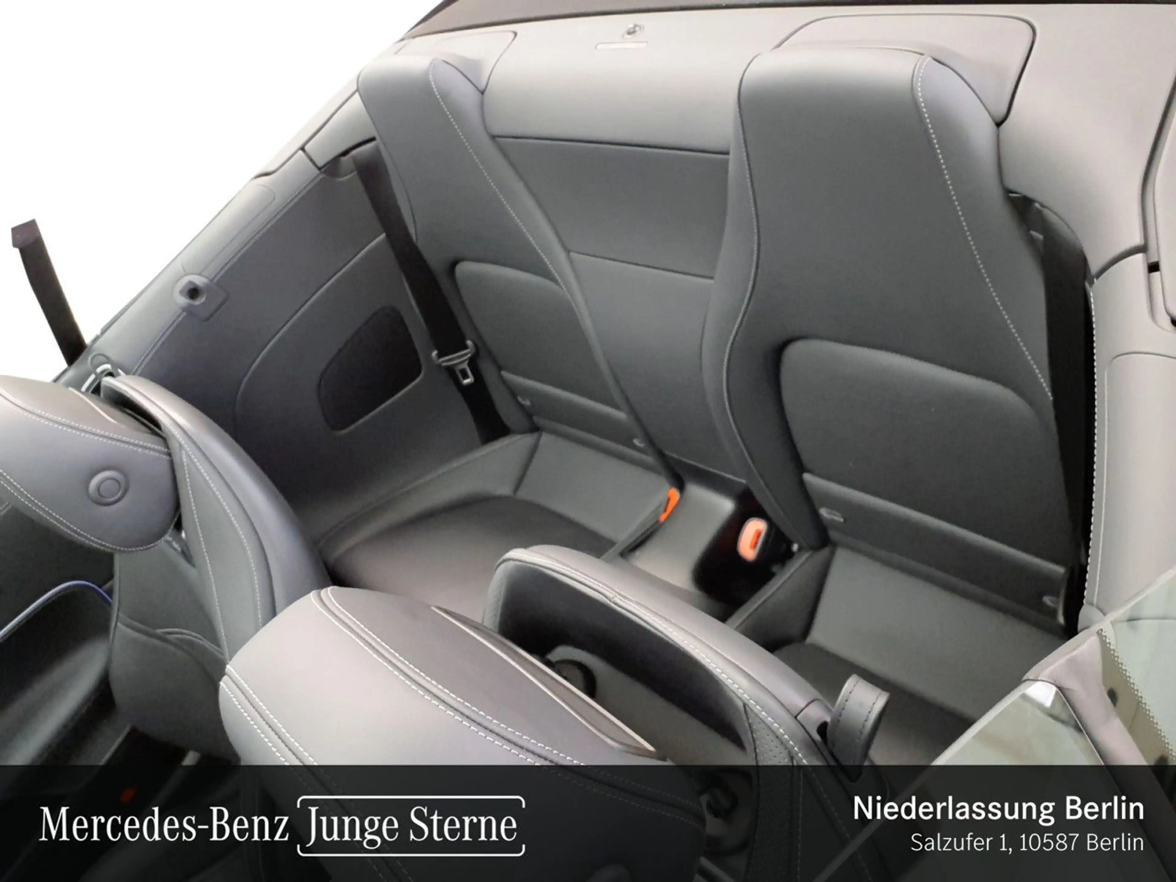 Mercedes-Benz SL 63 AMG Cab. 4M WideScreen Burmester Distr+ HUD — photo 14