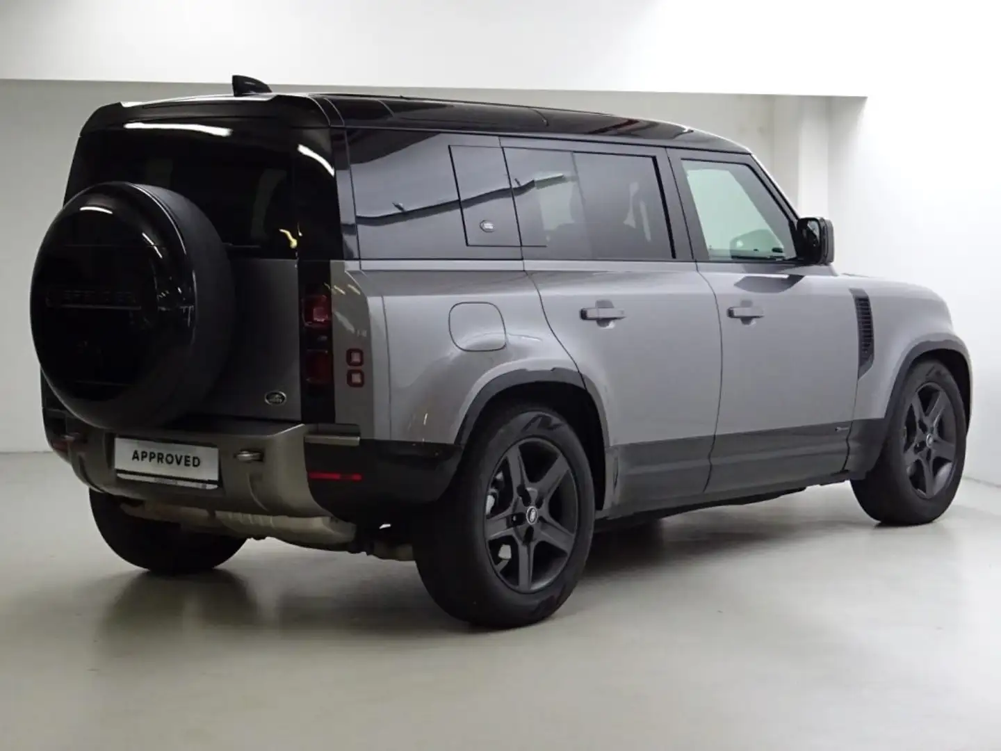 Land Rover Defender 110 3.0D I6 250 CV AWD Auto X-Dynamic SE Grau - 2