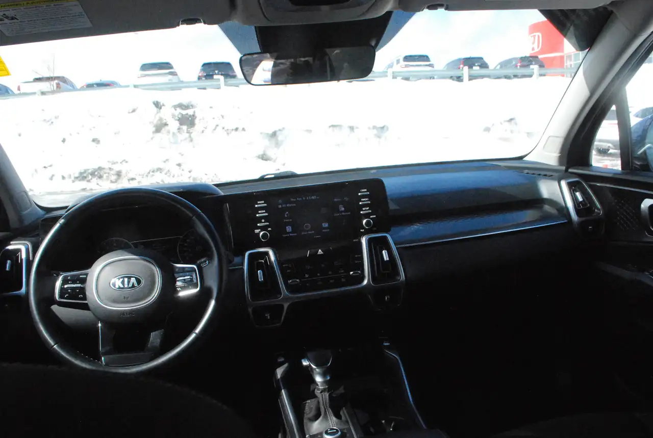 Kia Sorento снимка Kia Sorento