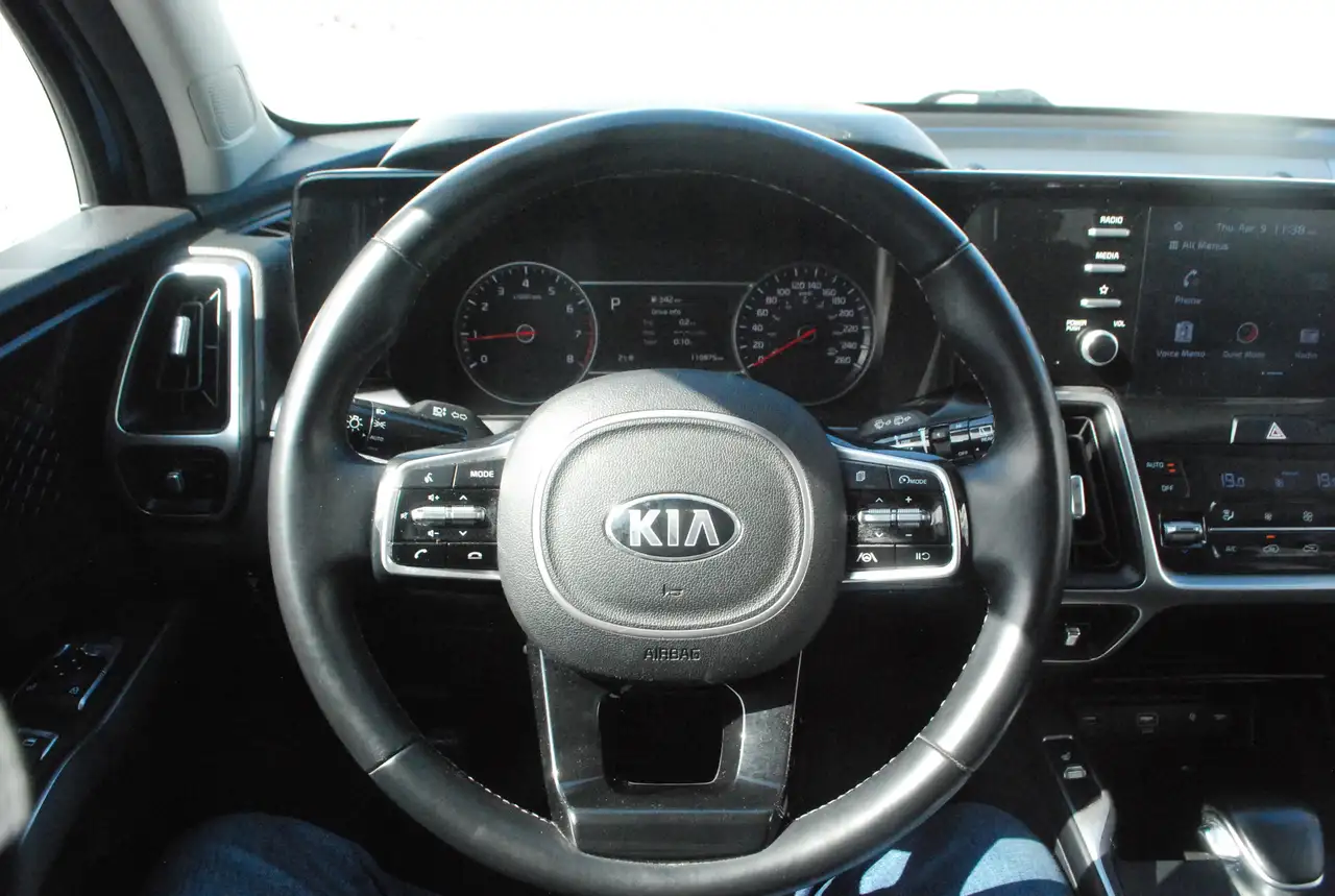 Kia Sorento снимка Kia Sorento