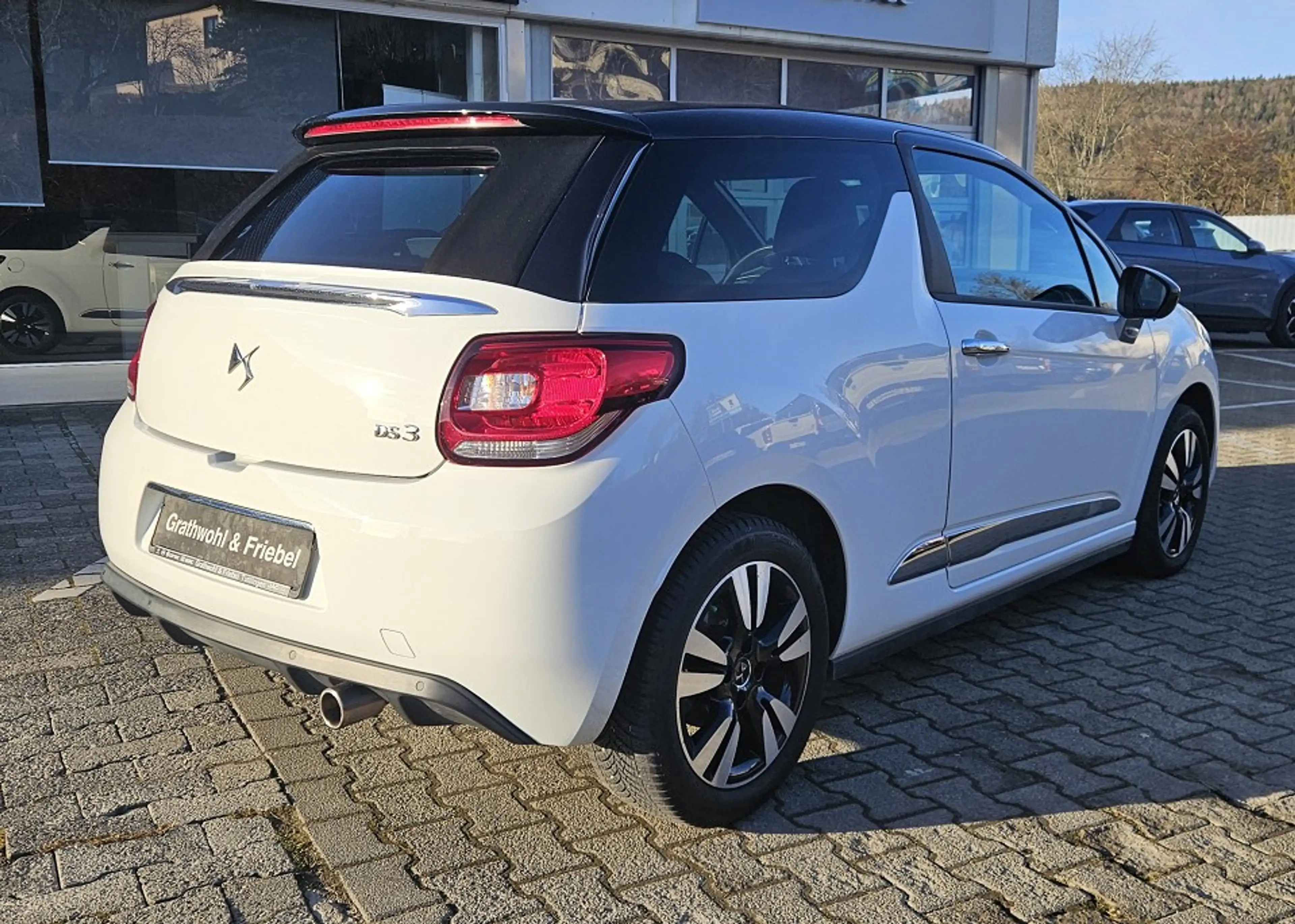DS Automobiles DS 3 Cabrio PT 110 So Chic*1.HAND — photo 12