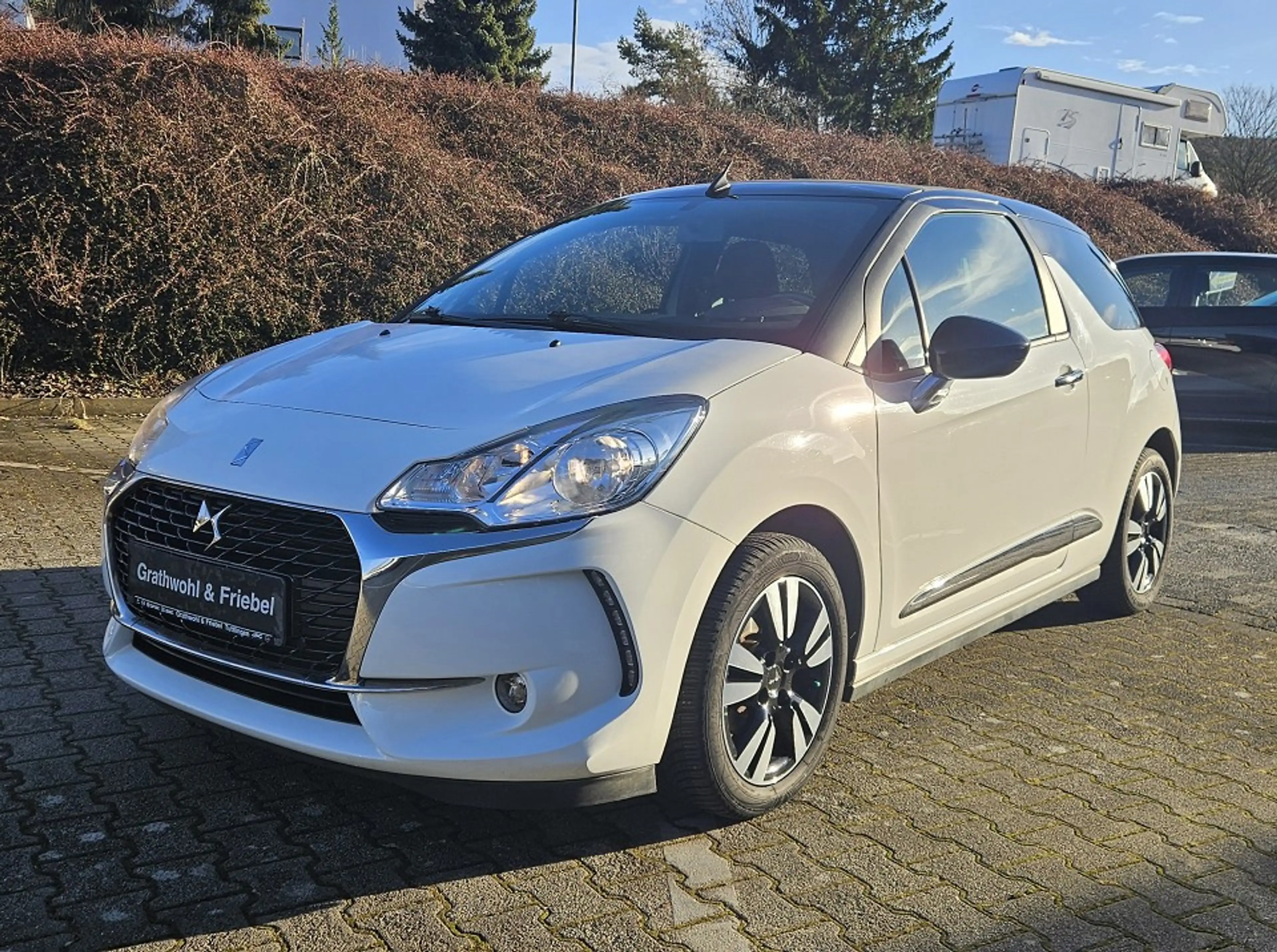 DS Automobiles DS 3 Cabrio PT 110 So Chic*1.HAND