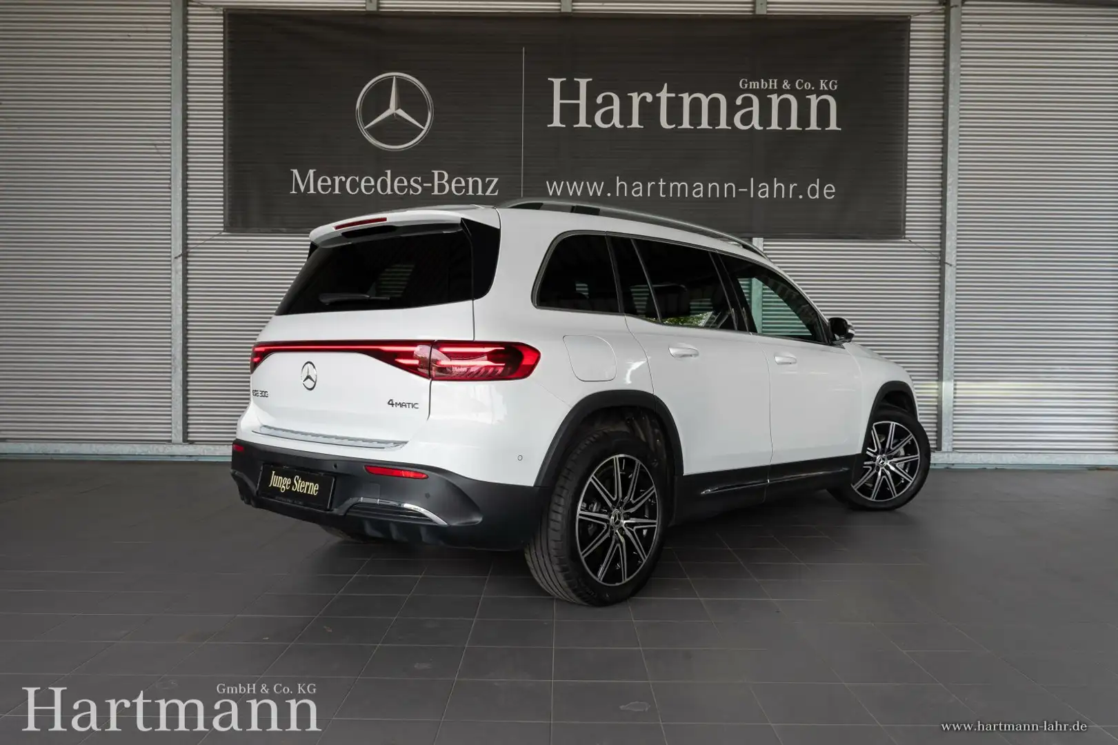 Mercedes-Benz EQB 300 EQB 300 4MATIC AMG Fahrassistenz AHK Klimaautomat Blanc - 2