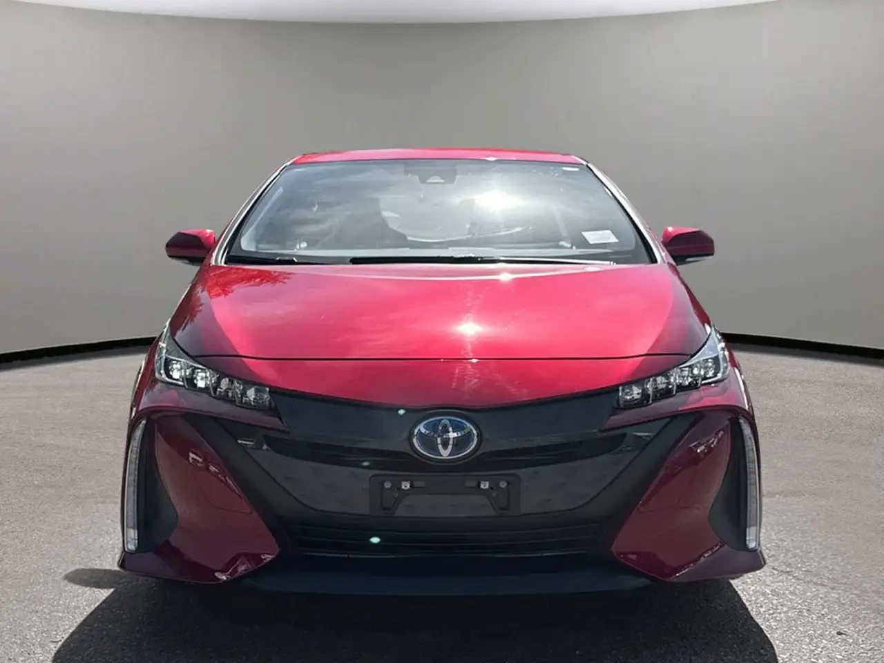 Toyota Prius Prime снимка Toyota Prius Prime
