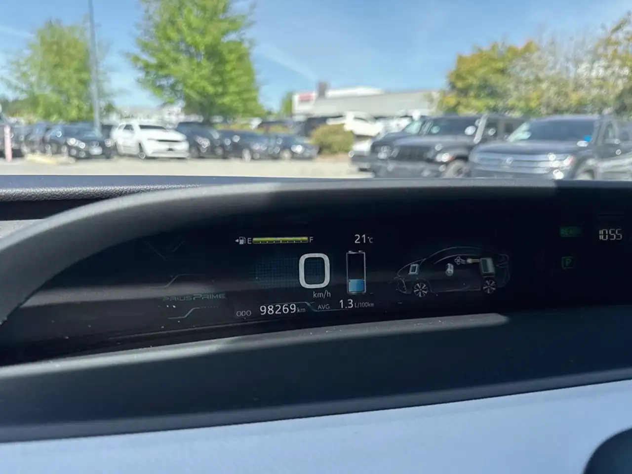 Toyota Prius Prime снимка Toyota Prius Prime