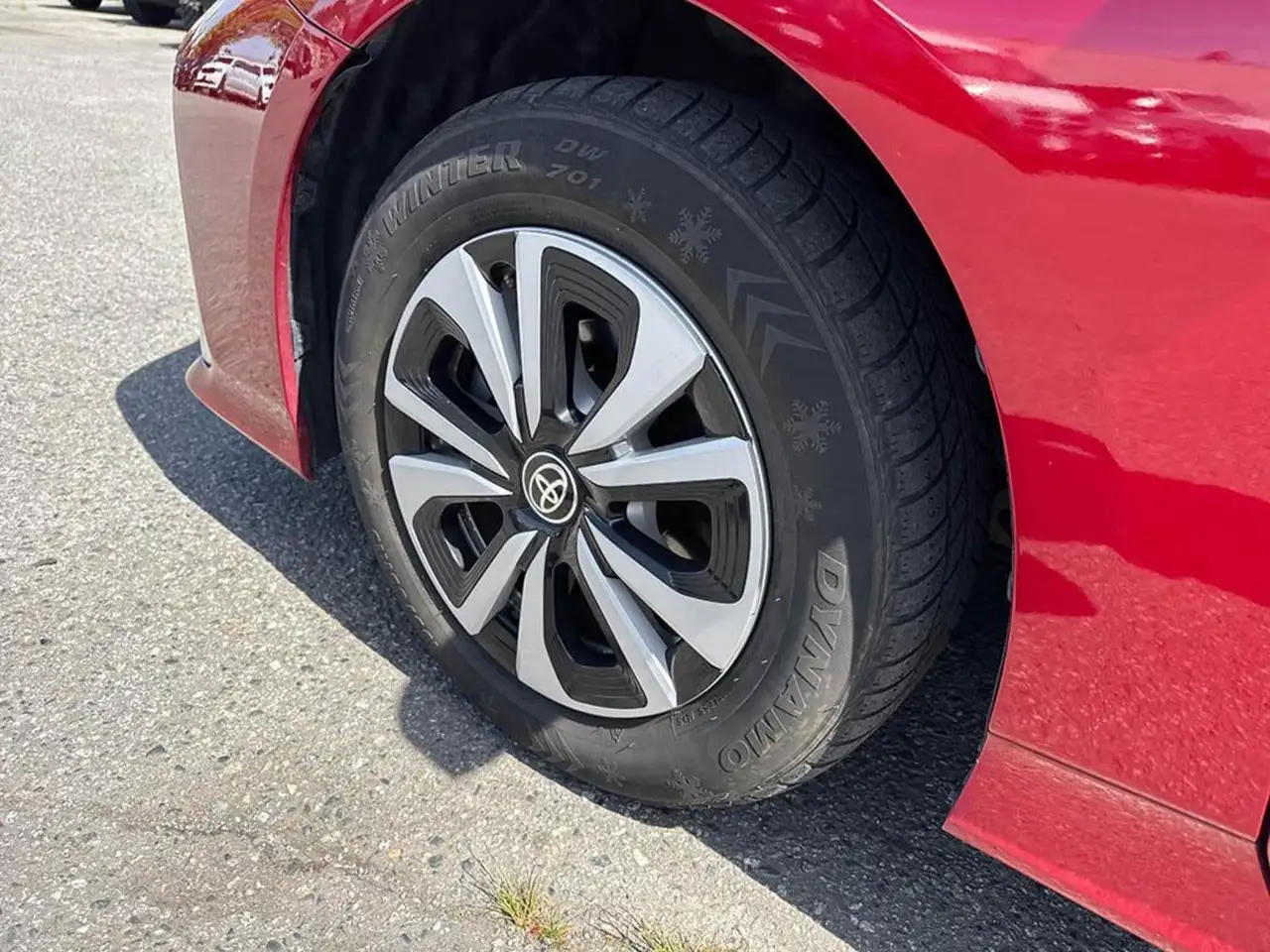 Toyota Prius Prime снимка Toyota Prius Prime