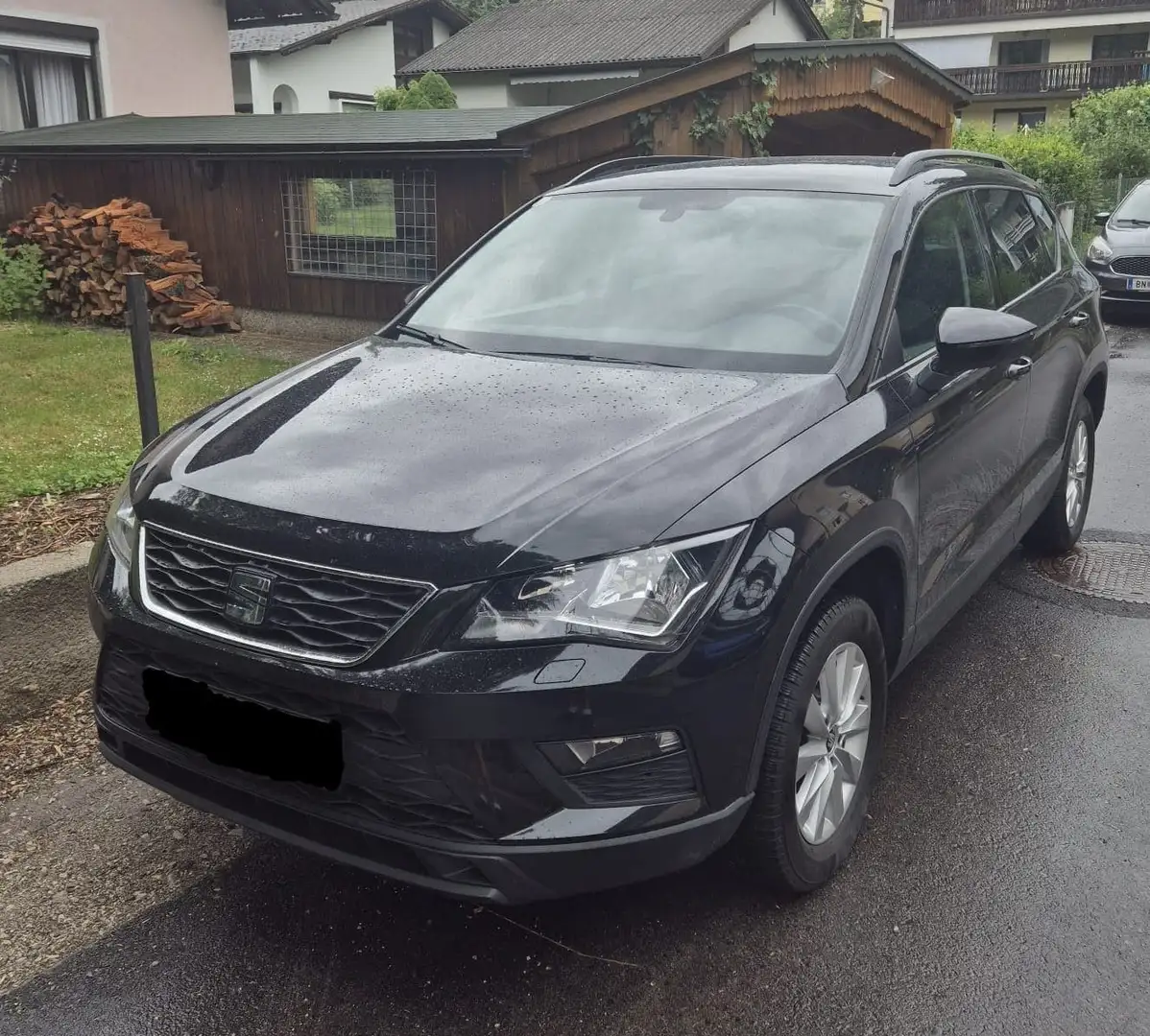 SEAT Ateca 1,0 Reference Eco TSI Schwarz - 1