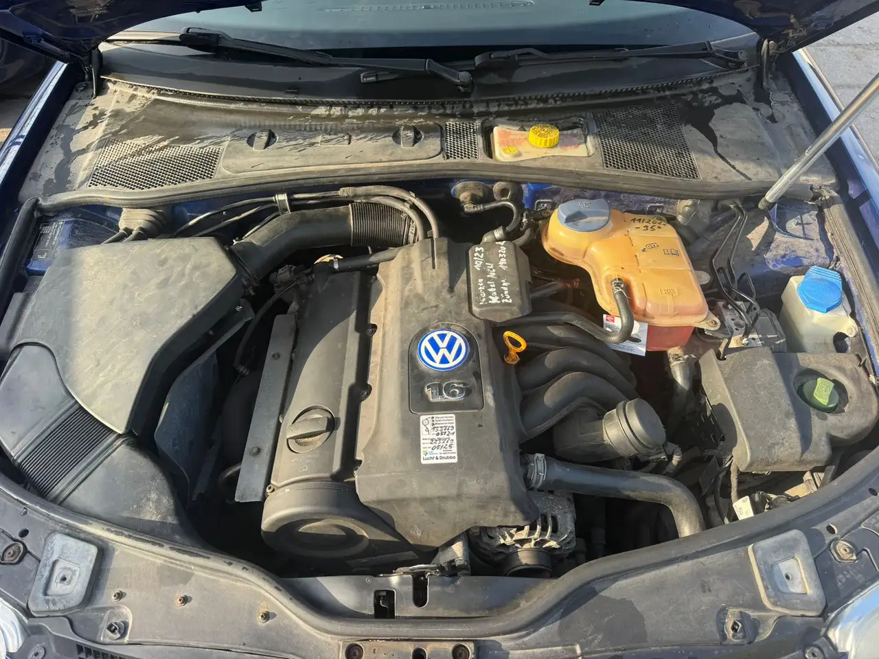 Volkswagen Passat Basis **HU/AU NEU**, foto 9