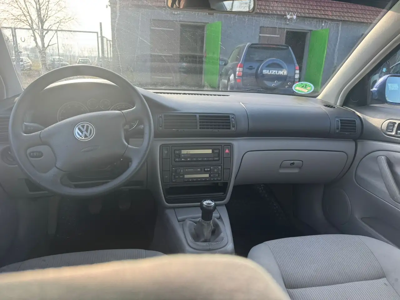 Volkswagen Passat Basis **HU/AU NEU**, foto 5