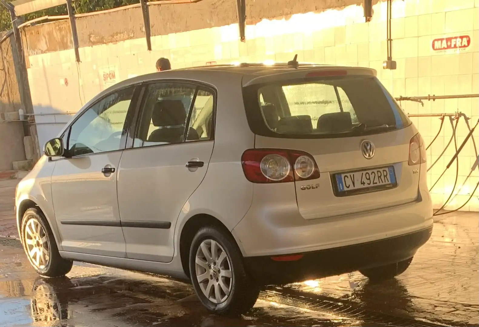 Volkswagen Golf Plus 1.9 tdi Comfortline - 2