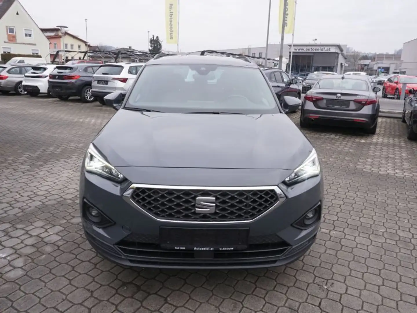 SEAT Tarraco 2,0 TDI Style DSG *2022er+VIRTUAL+NAVI* Сірий - 2