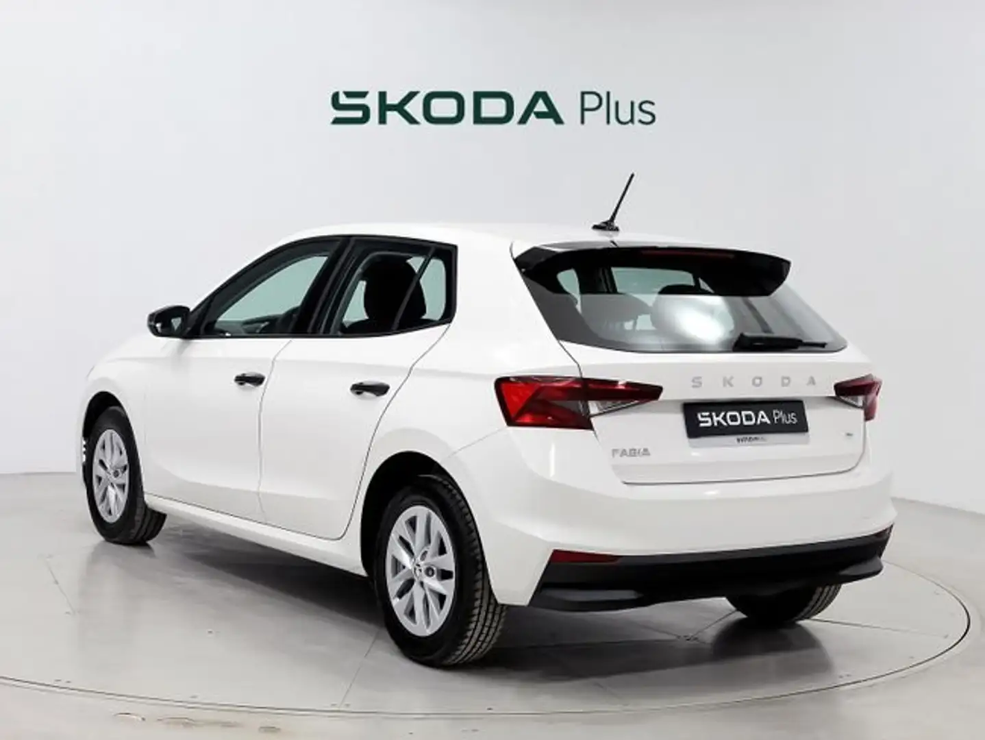 Skoda Fabia 1.0 MPI Essence 59kW Blanco - 2