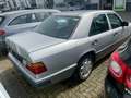 Mercedes-Benz E 230 Zilver - thumbnail 4