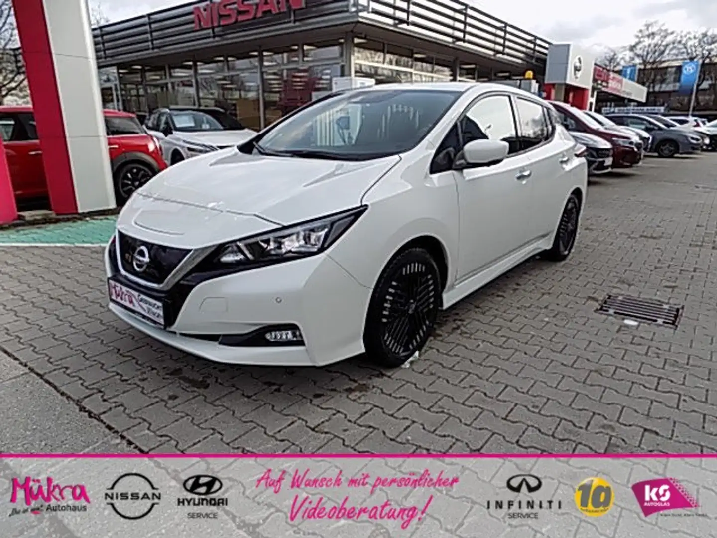Nissan Leaf Tekna ZE1 MY21 40kWh 150PS Inkl. Wartung in Tekna Weiß - 1
