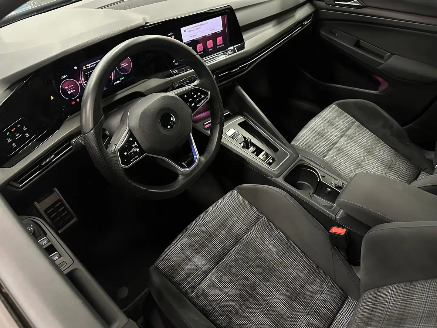 Volkswagen Golf GTE 1.4 eHybrid Navi / Virtual / CarPlay / DAB Gris - 2