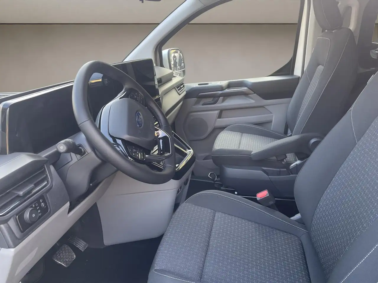 Ford Tourneo Custom 2026