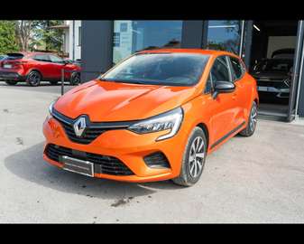 Full Hybrid E-Tech 145 CV 5 porte Evolution