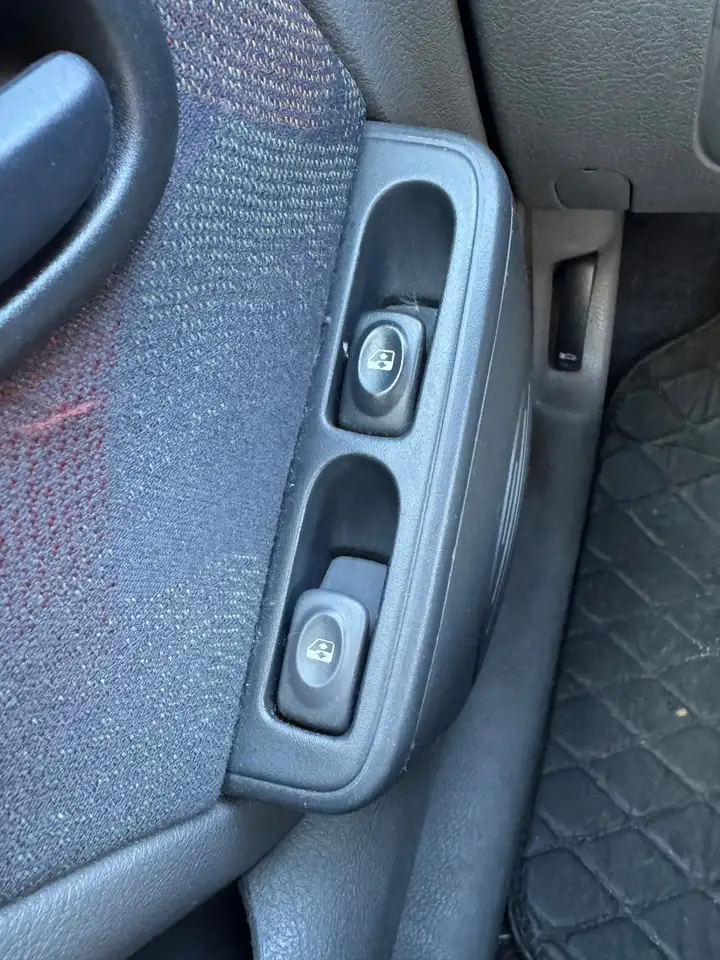 Renault Clio 1.2 RN, foto 9