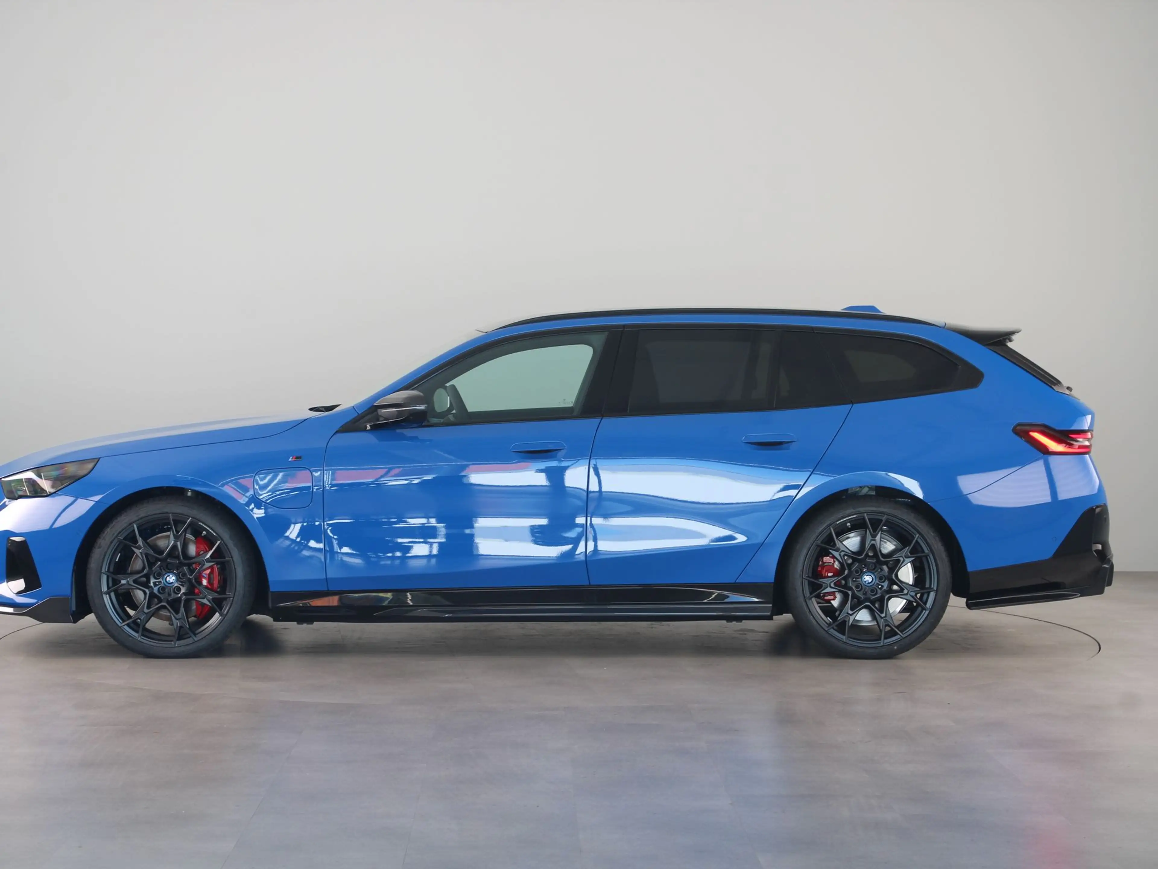 BMW 550 5 Serie 550e xDrive Touring M-Performance uitgevoe — photo 12