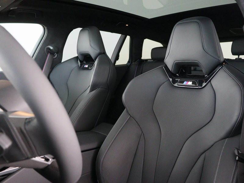 BMW 550 5 Serie 550e xDrive Touring M-Performance uitgevoe — photo 6