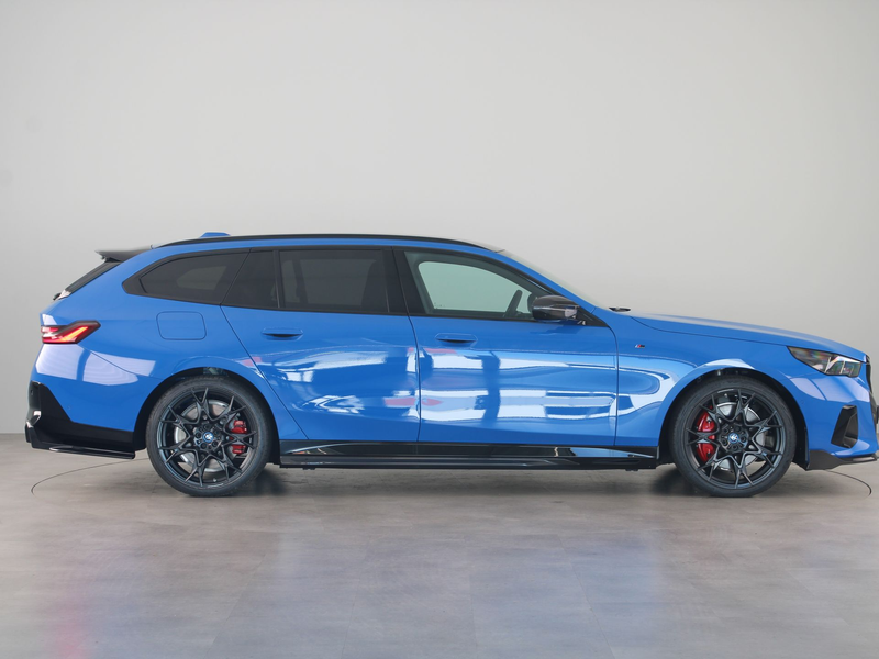 BMW 550 5 Serie 550e xDrive Touring M-Performance uitgevoe — photo 9