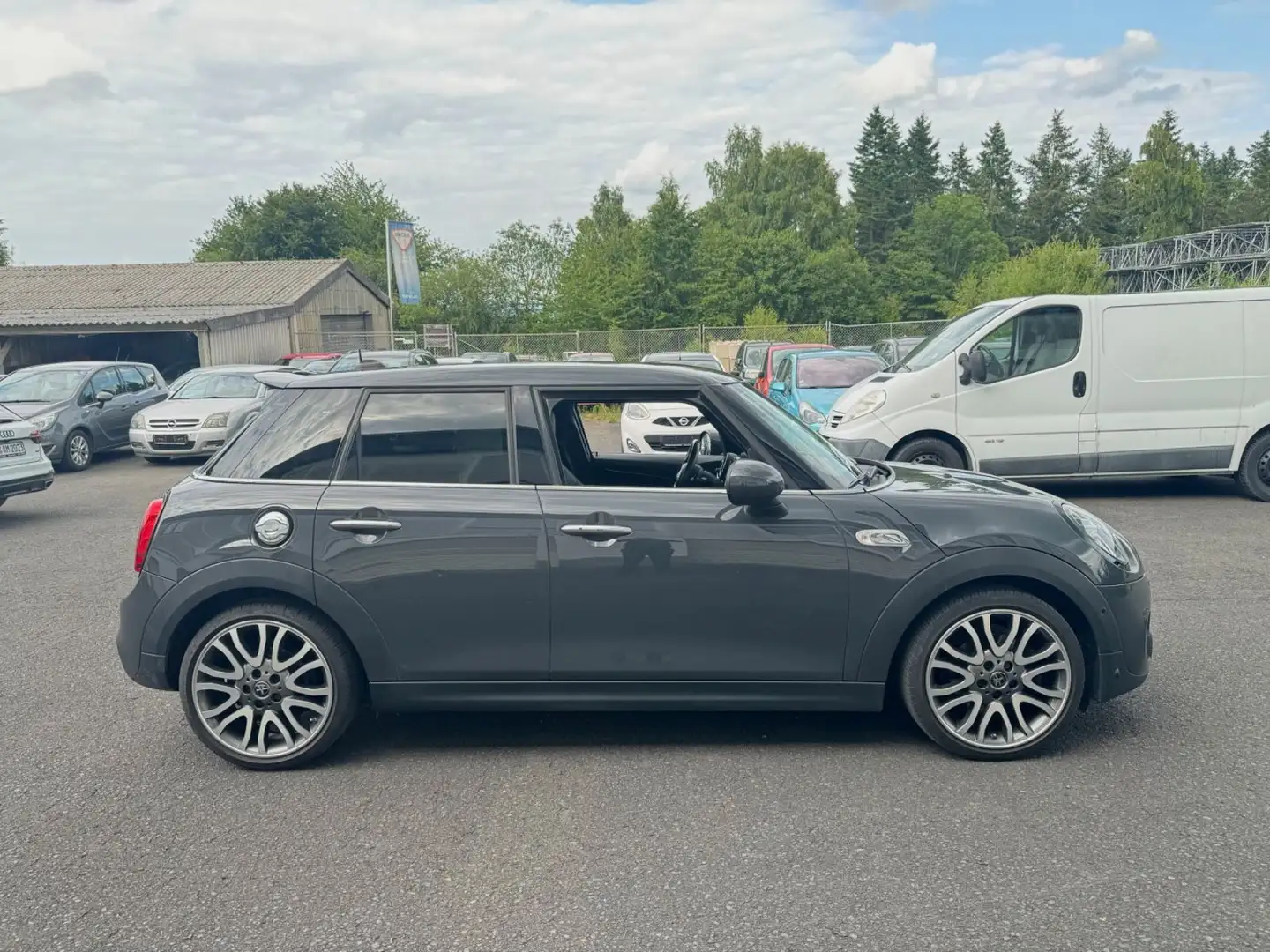 MINI Cooper S Mini 5-trg. Cooper S Grau - 2