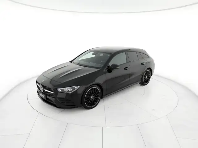 Mercedes-Benz Cla view 2