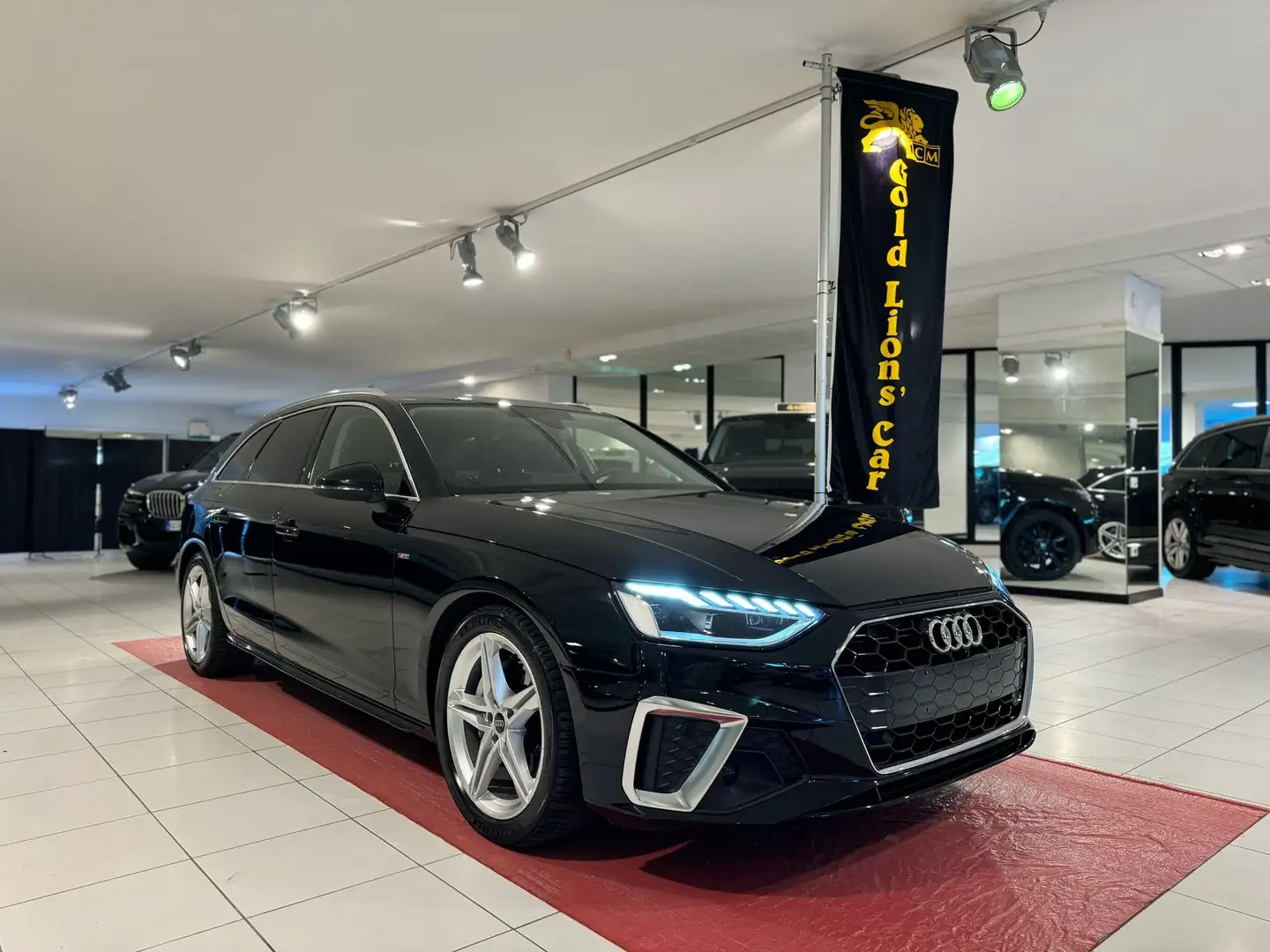 Audi A4 Avant 40 2.0 tdi S line 204cv s-tronic VETRI SCURI Nero - 1