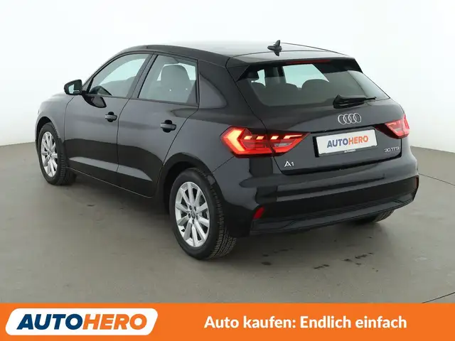 Audi A1 view 4