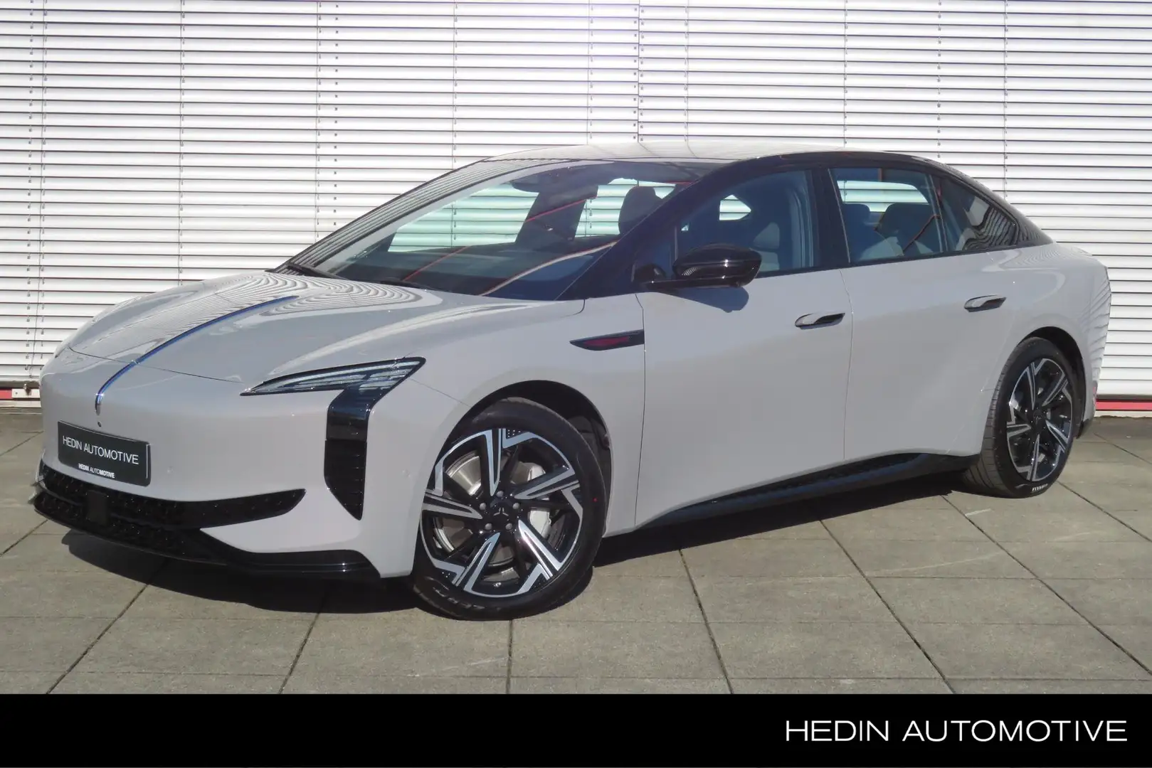 Hongqi EH7 Long Range Launch Edition 111 kWh | 250 KWh Snel l Grau - 1