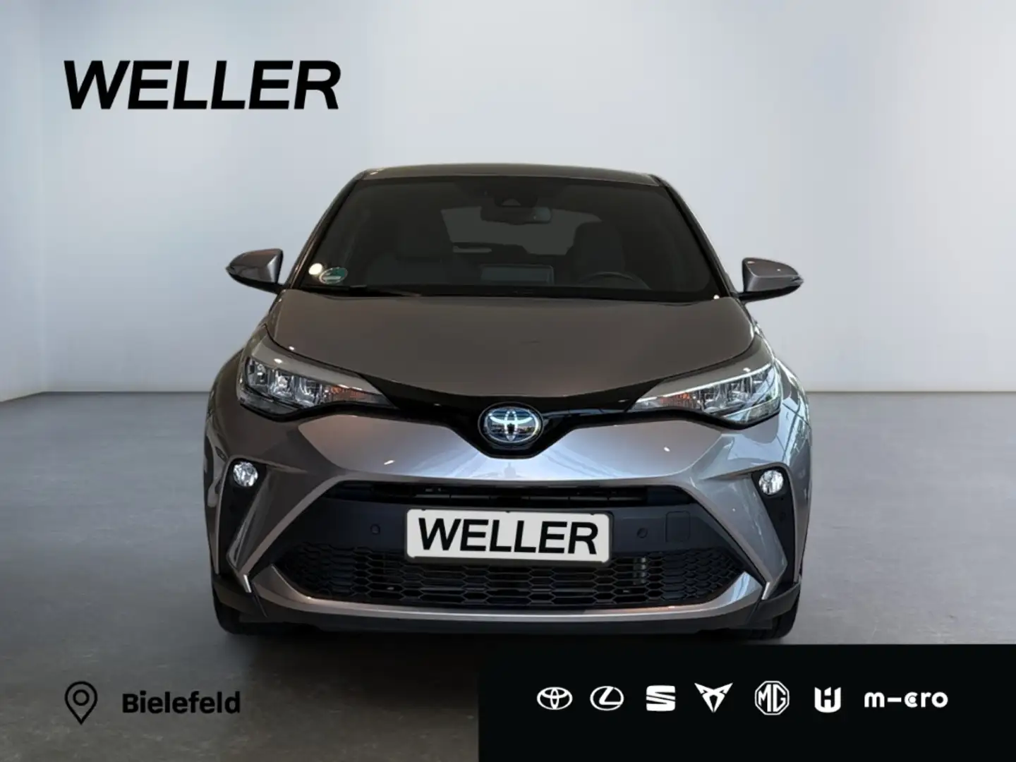 Toyota C-HR 1.8 Hybrid Team D *LED*ACC*CAM*CarPlay*SHZ* Серебристый - 2