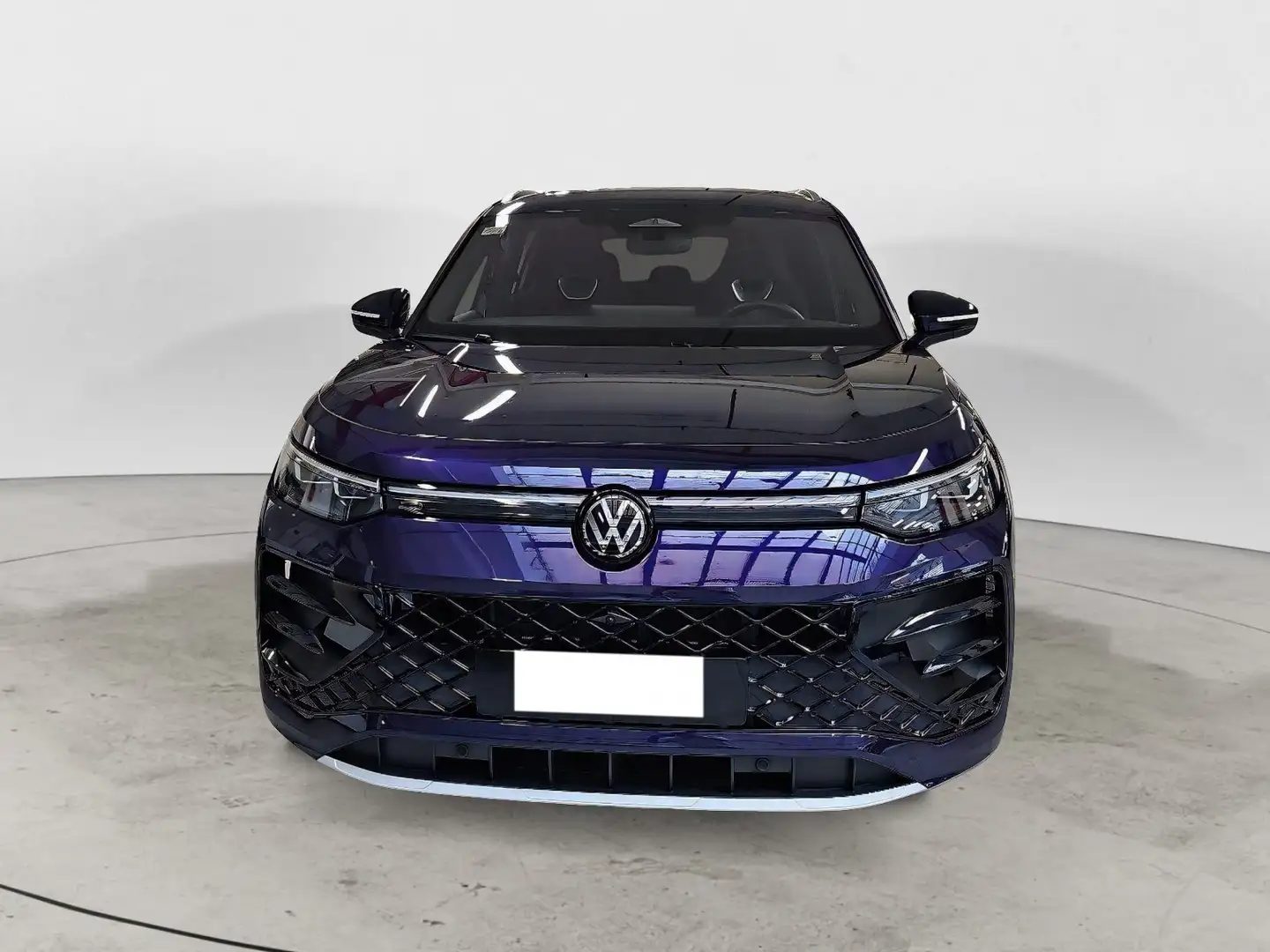 Volkswagen Tayron 1.5 TSI eHybrid DSG R-Line Plus Mauve - 2