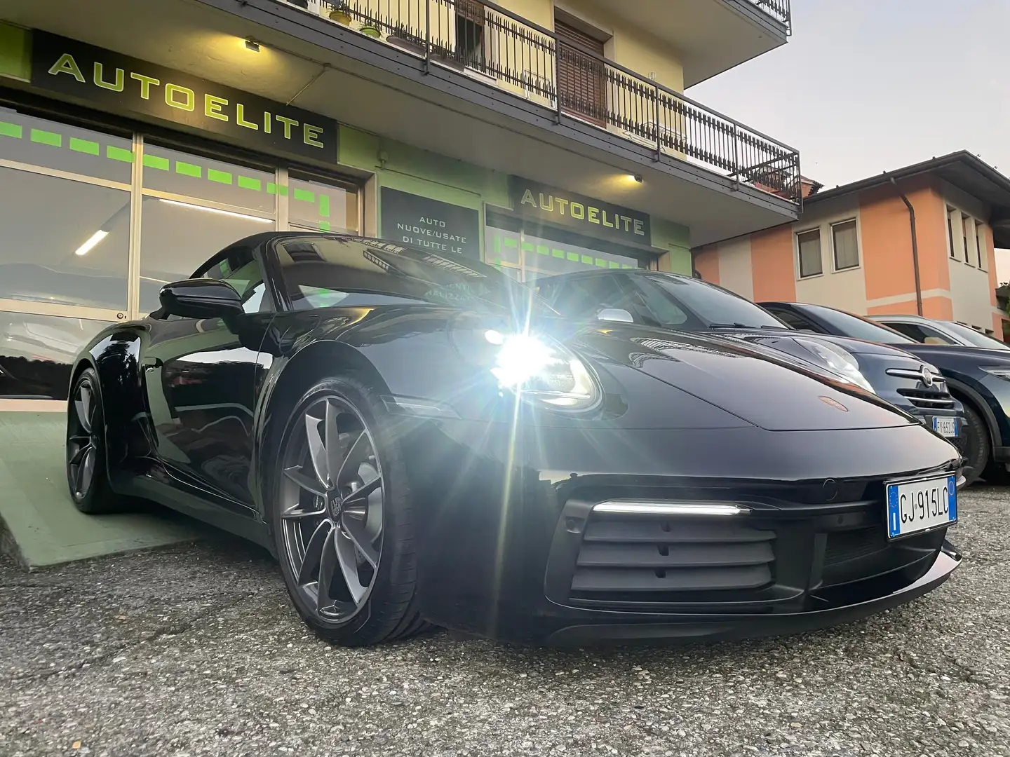 Porsche 911 992 Cabrio 3.0 Carrera auto Cruise Control Schwarz - 1