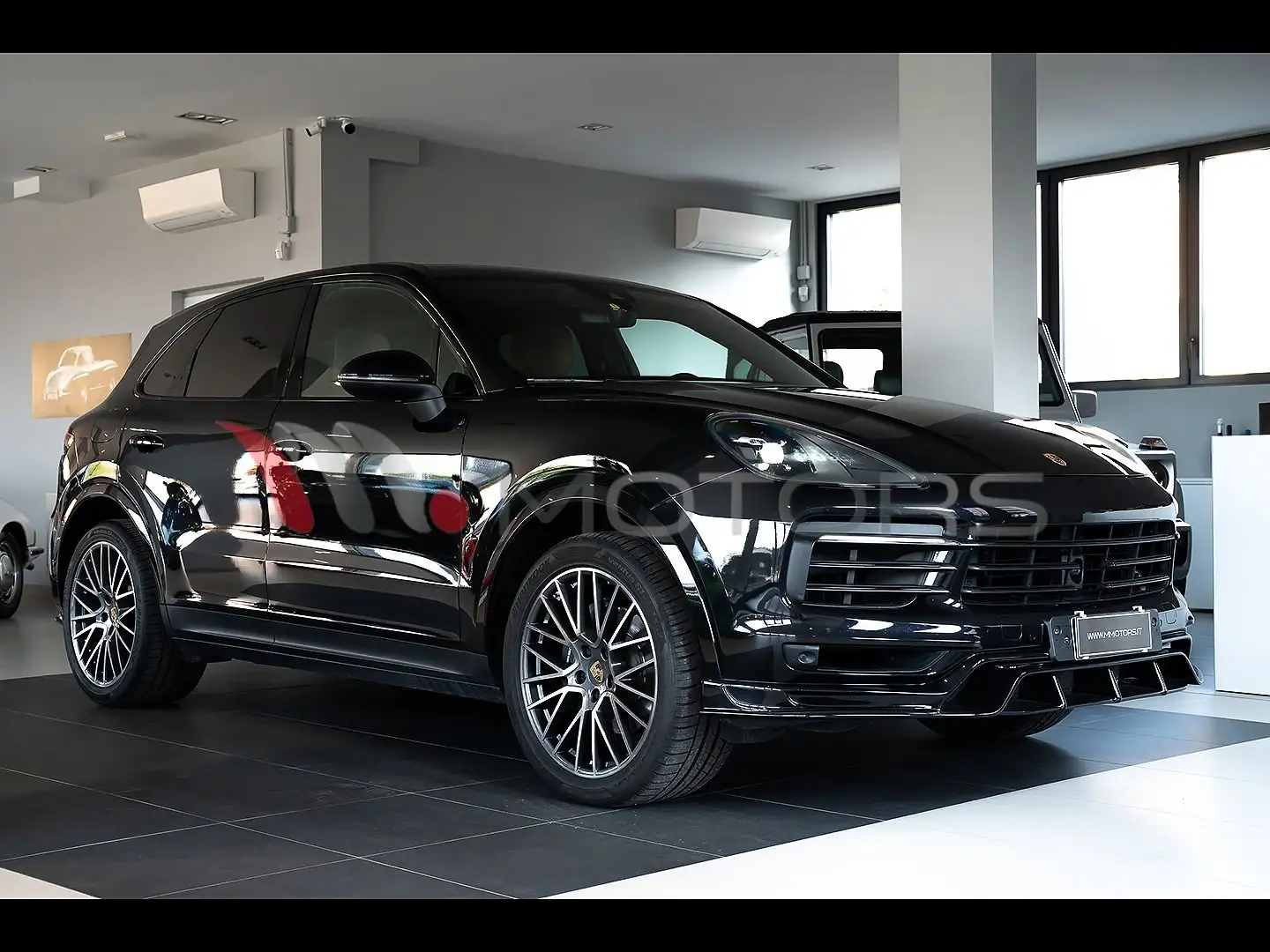 Porsche Cayenne 3.0 tiptronic V6 340 CV Černá - 1