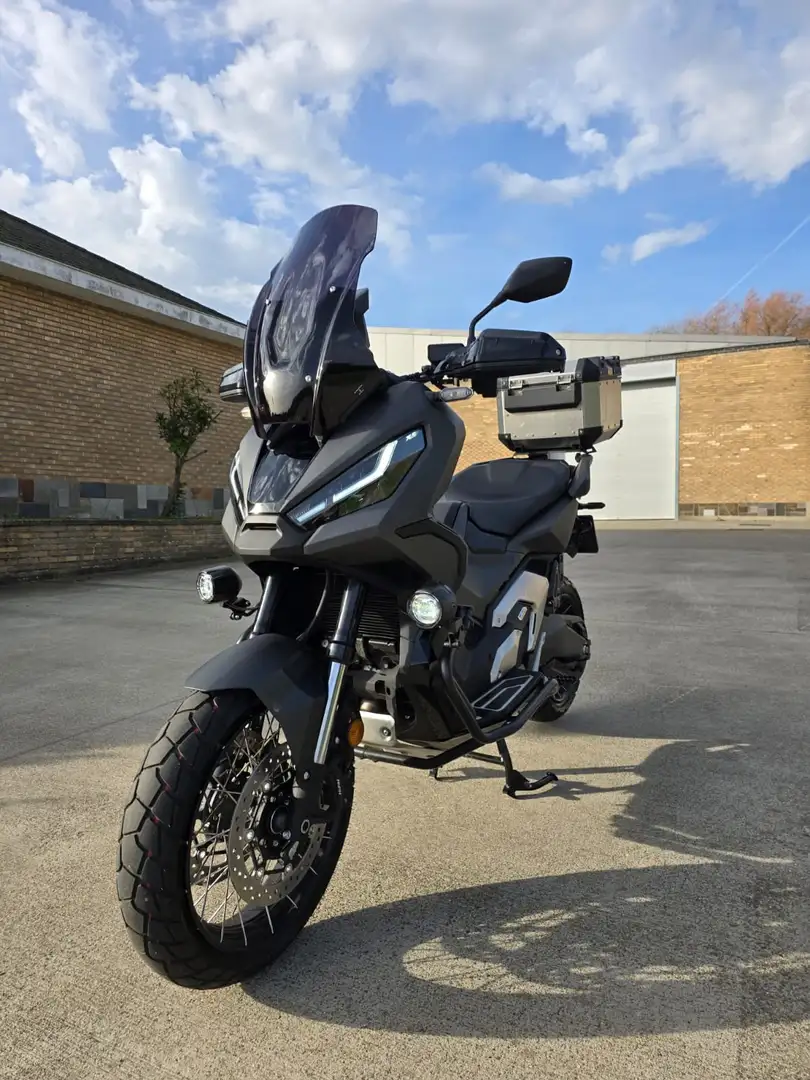 Honda X-ADV Noir - 2