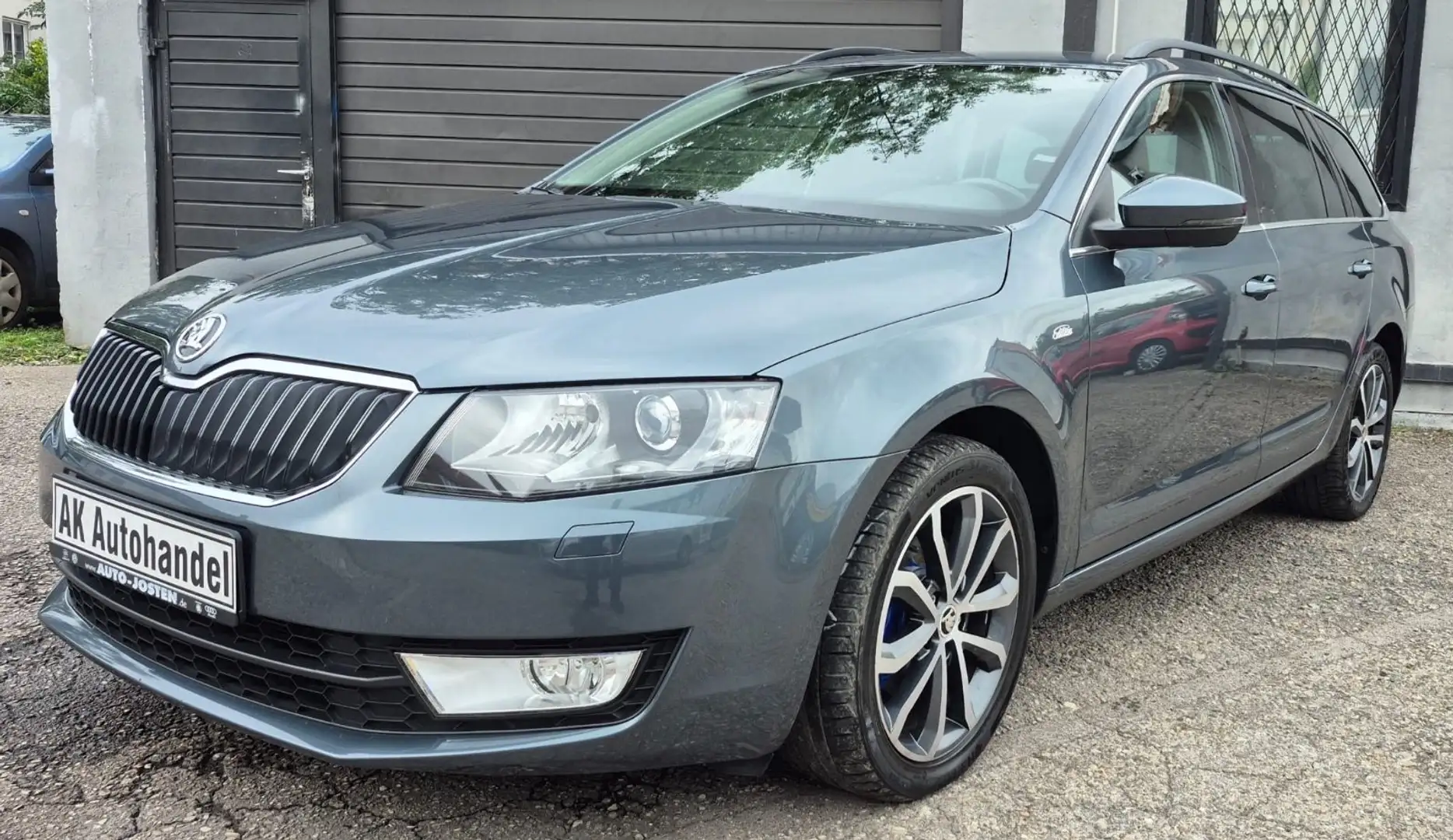 Skoda Octavia Combi Edition Tempomat Apple Car Touch Gris - 1