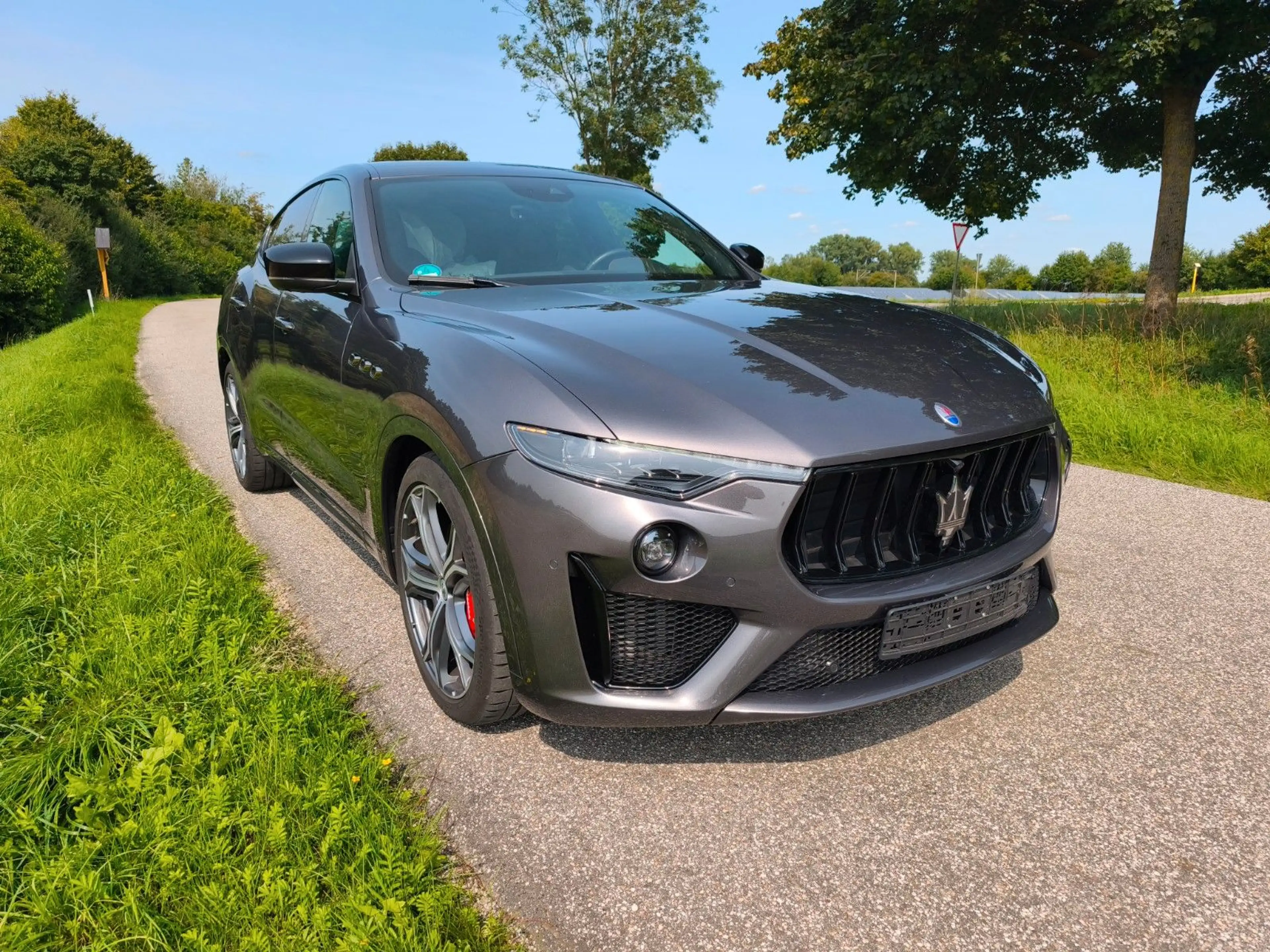 Maserati Levante GTS Q4 21 Zoll Soft Close — photo 2