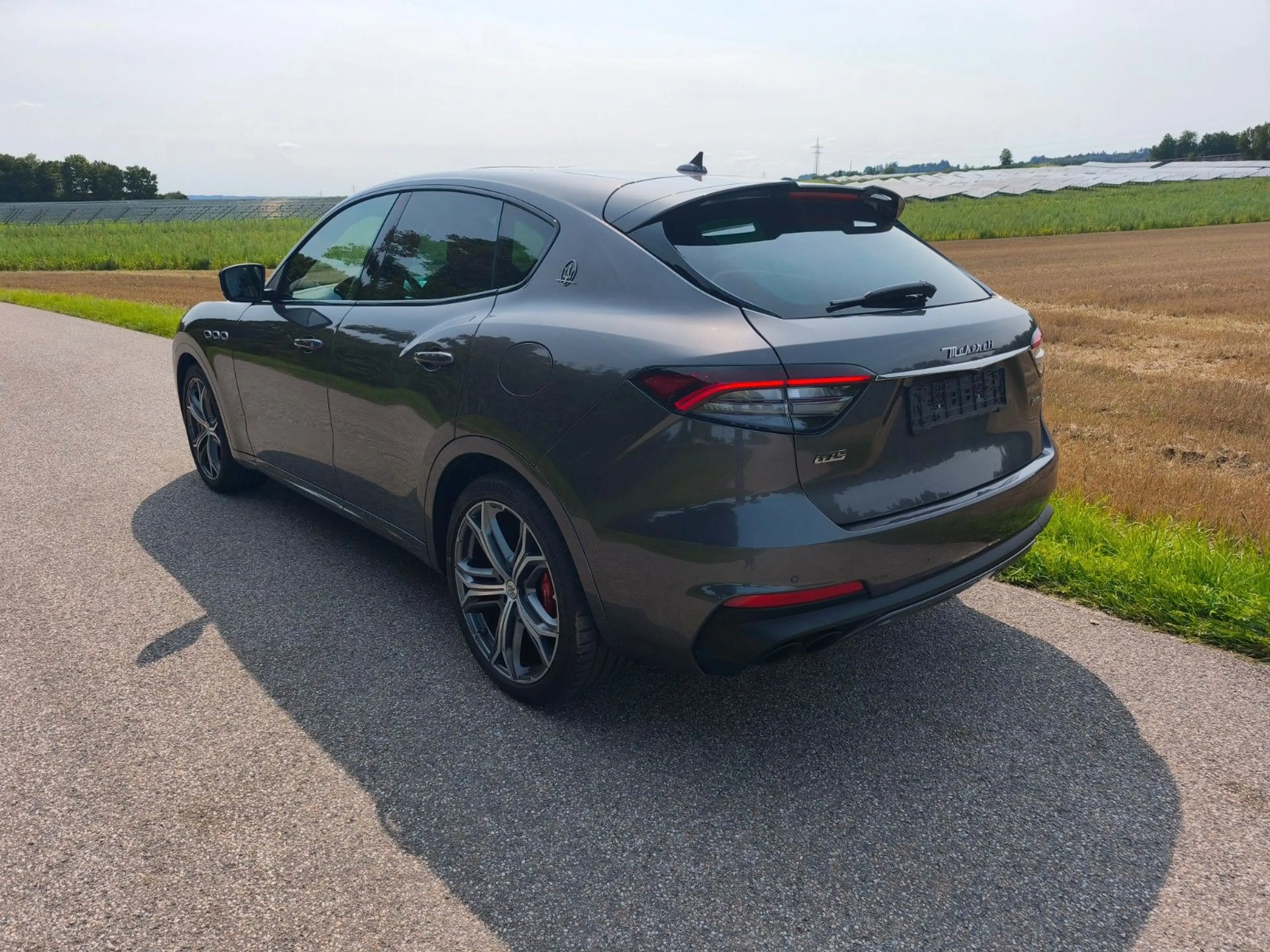Maserati Levante GTS Q4 21 Zoll Soft Close — photo 3