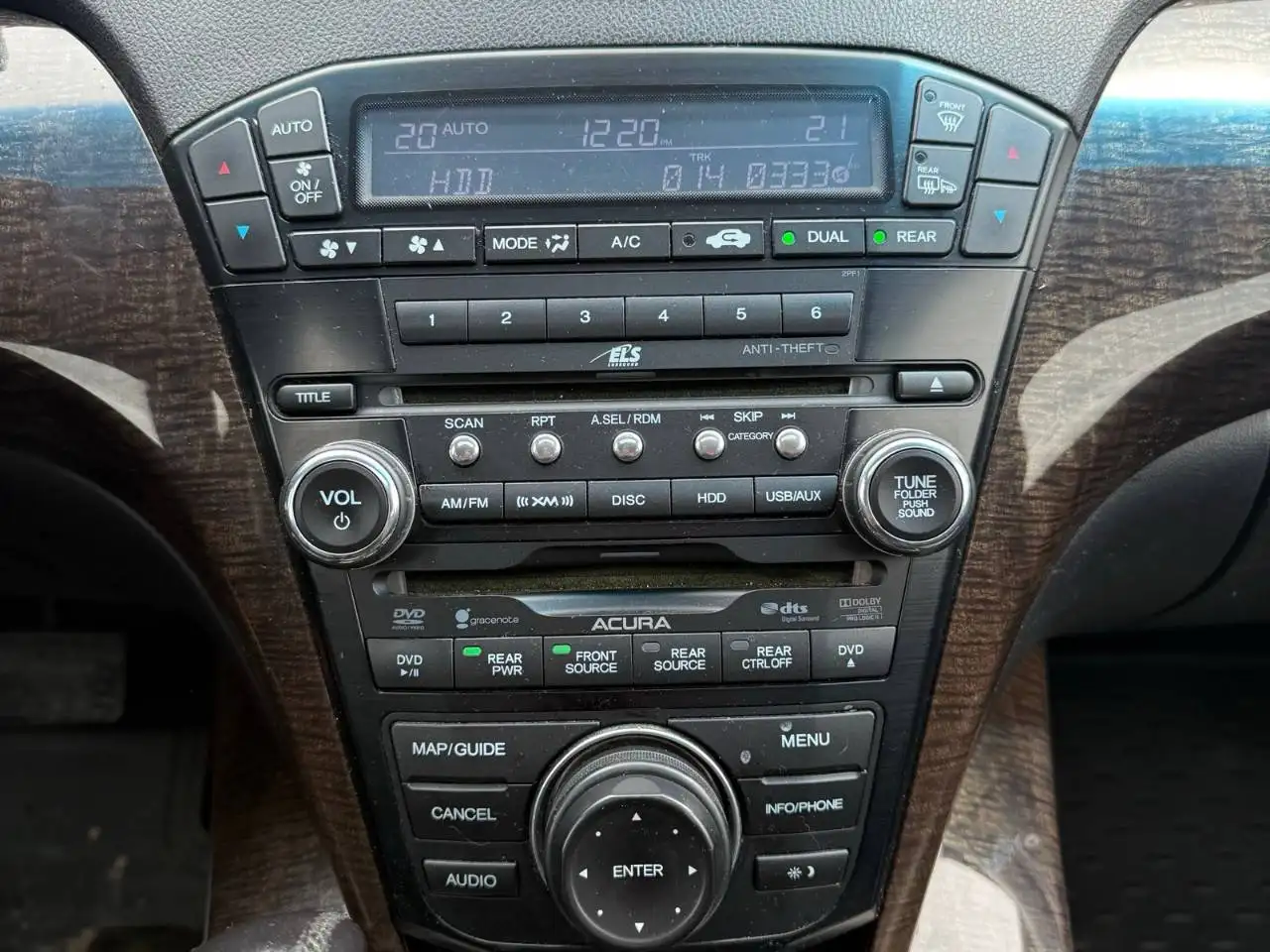 Acura MDX снимка Acura MDX