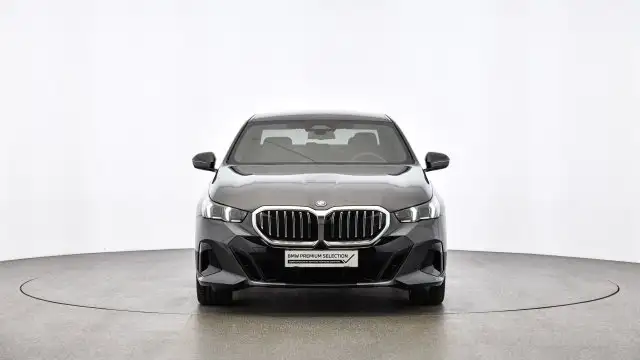 BMW 530 e xDrive Limousine G60 Ansicht 8