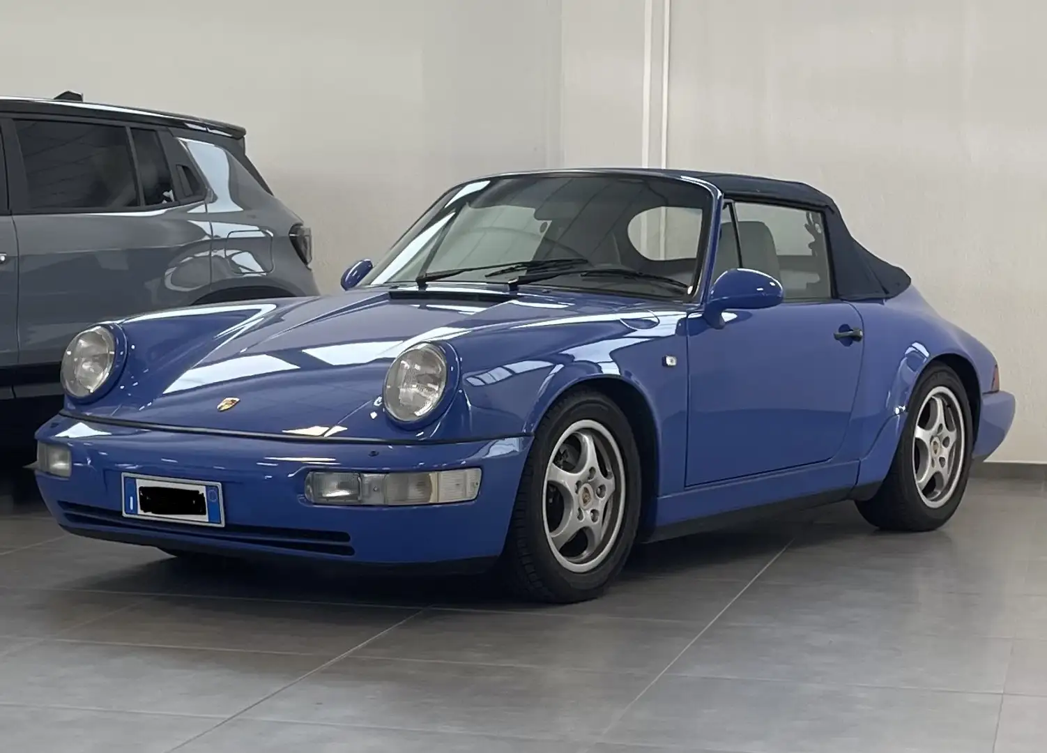 Porsche 964 911 Cabrio 3.6 Carrera 2 Bleu - 1