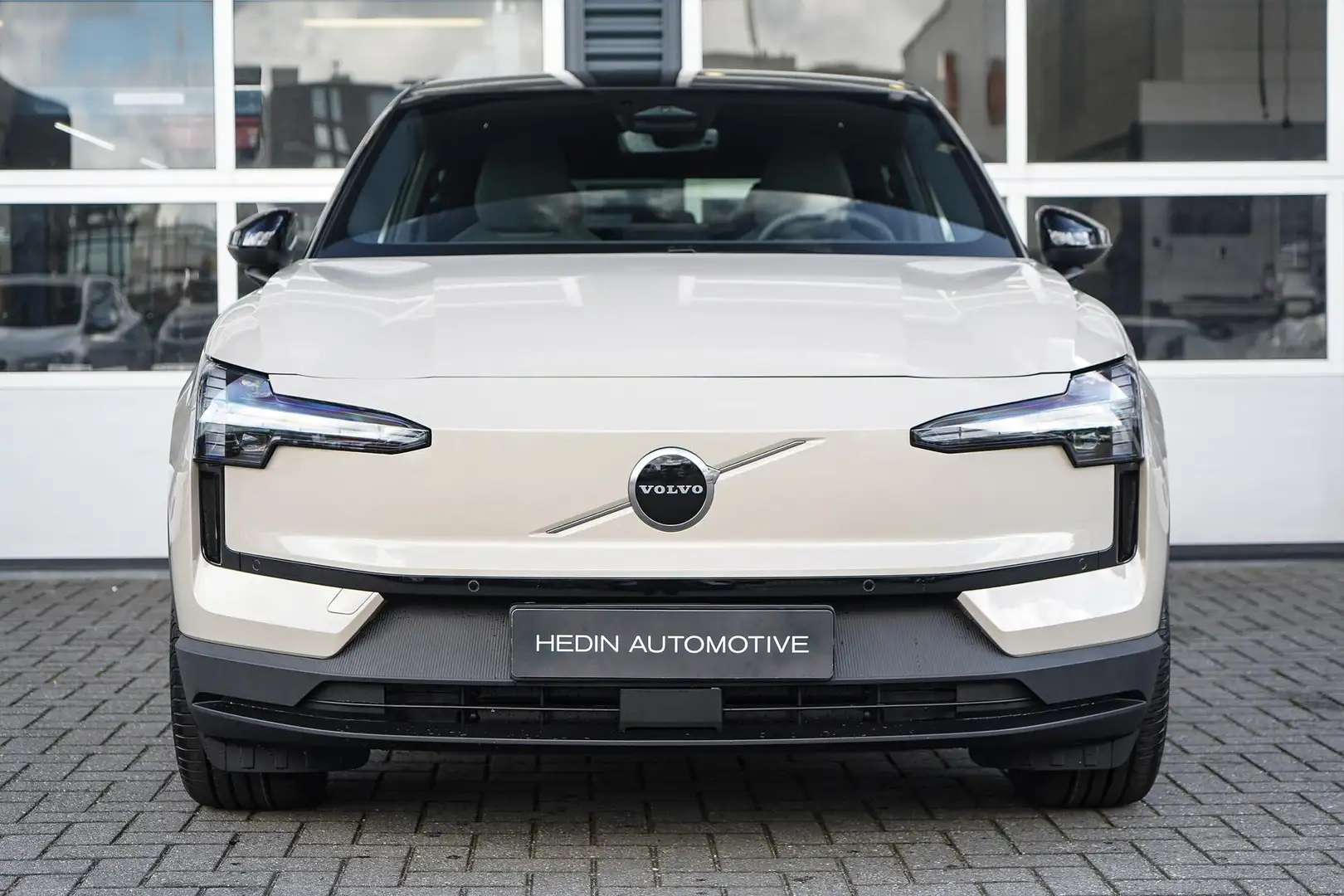 Volvo EX30 Single Motor Extended Range Plus Europa 69 kWh | W - 2