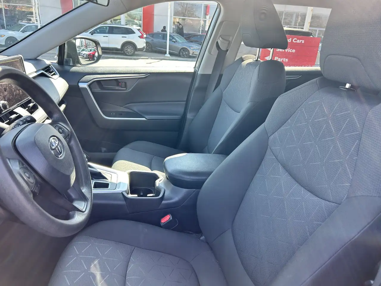 Toyota RAV 4 снимка Toyota RAV 4