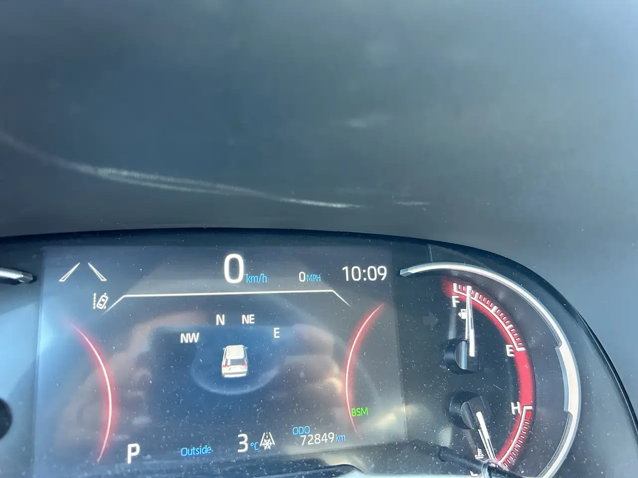 Toyota RAV 4 снимка Toyota RAV 4
