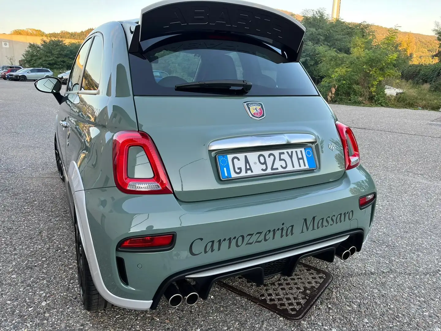 Abarth 695 695 1.4 t-jet 70th 180cv - 2