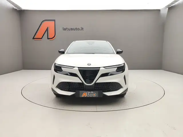 Alfa Romeo Junior view 2
