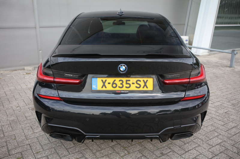 BMW 330 3-serie 330e Bns Ed. Pl. — photo 28