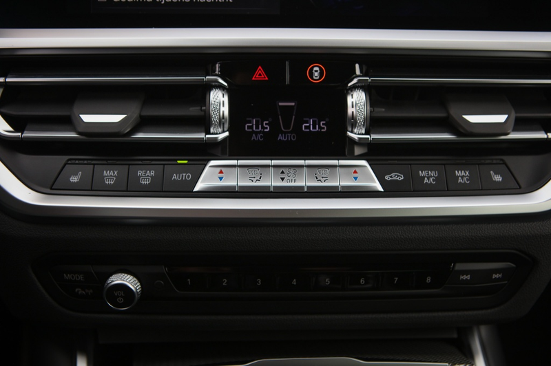 BMW 330 3-serie 330e Bns Ed. Pl. — photo 21