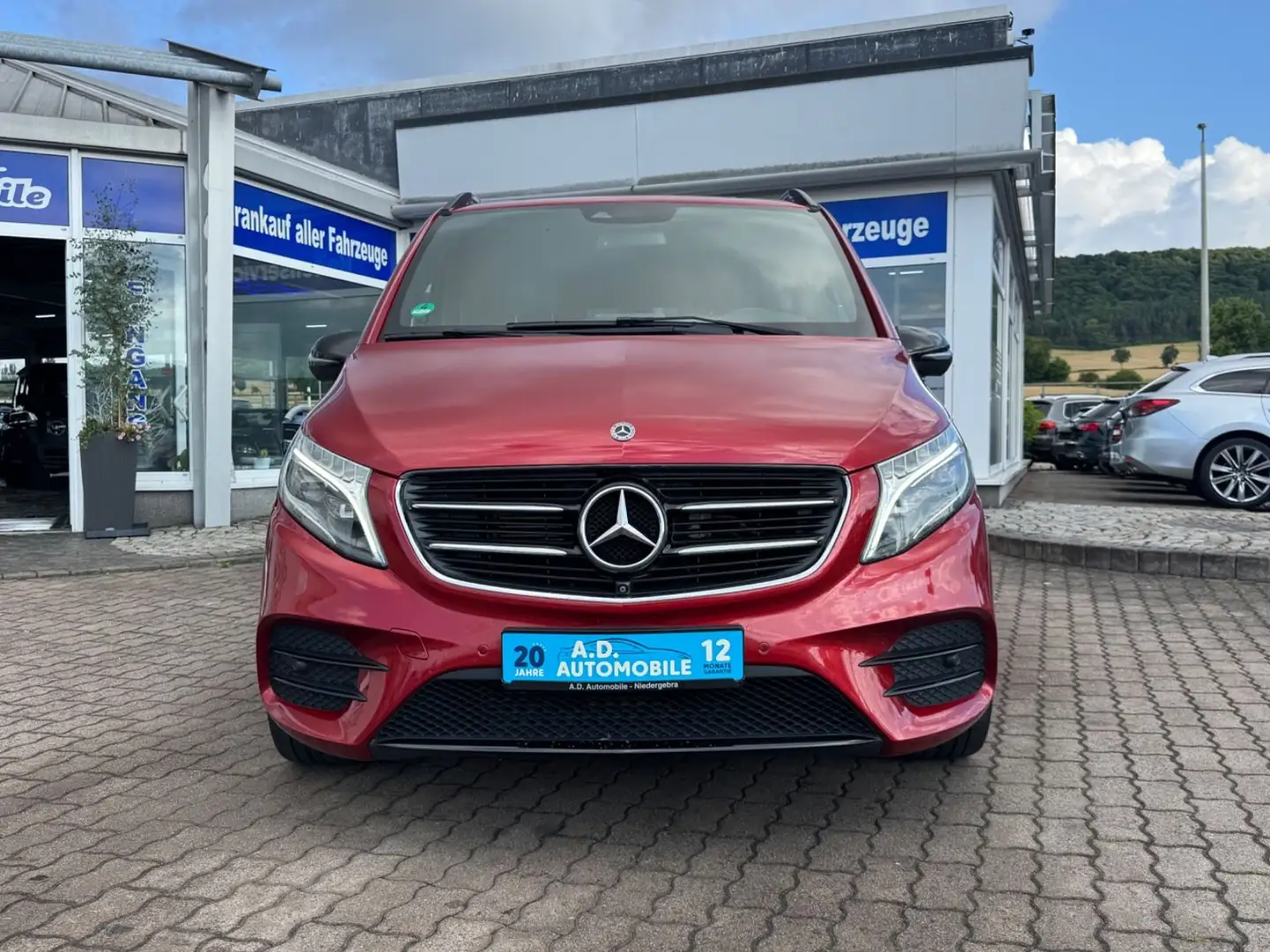 Mercedes-Benz V 250 Roşu - 2